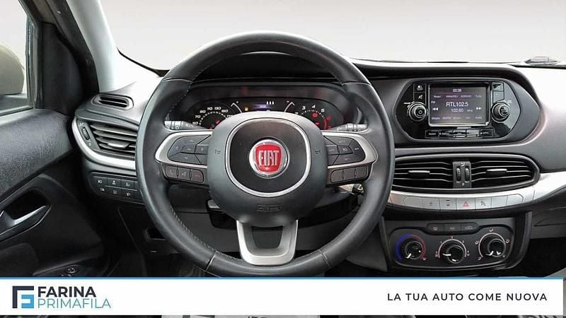 Usata Fiat Tipo Easy 95 CV (69 kW) 2017 Beige Berlina