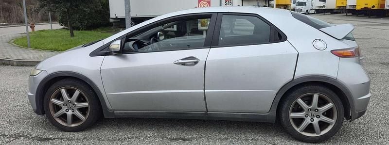 Usata Honda Civic Elegance 140 CV (102 kW) 2007 Berlina