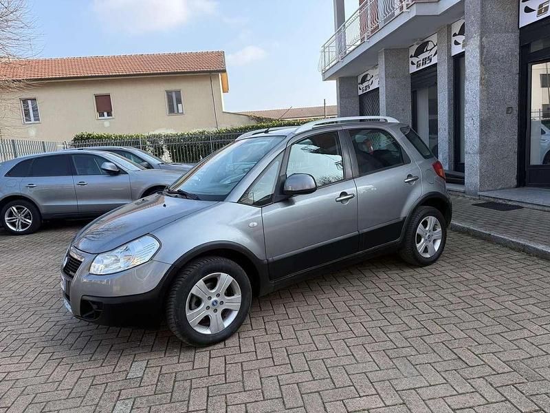Usata Fiat Sedici Dynamic 120 CV (88 kW) 2009 Grigio SUV