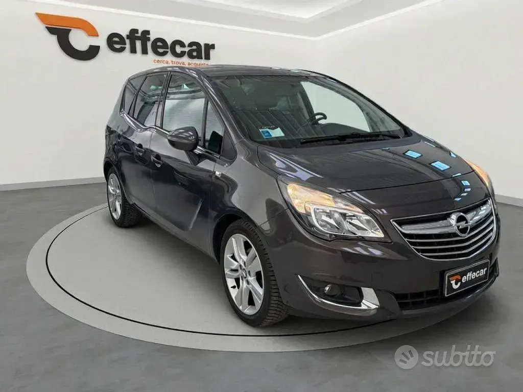 Usata Opel Meriva Cosmo 120 CV (88 kW) 2015 Grigio scuro Monovolume