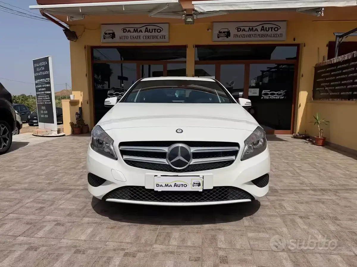 Usata Mercedes A180 Edition 109 CV (80 kW) 2015 Bianco Utilitaria