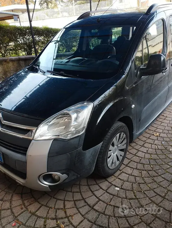 Usata Citroën Berlingo 92 CV (67 kW) 2011 Nero Monovolume
