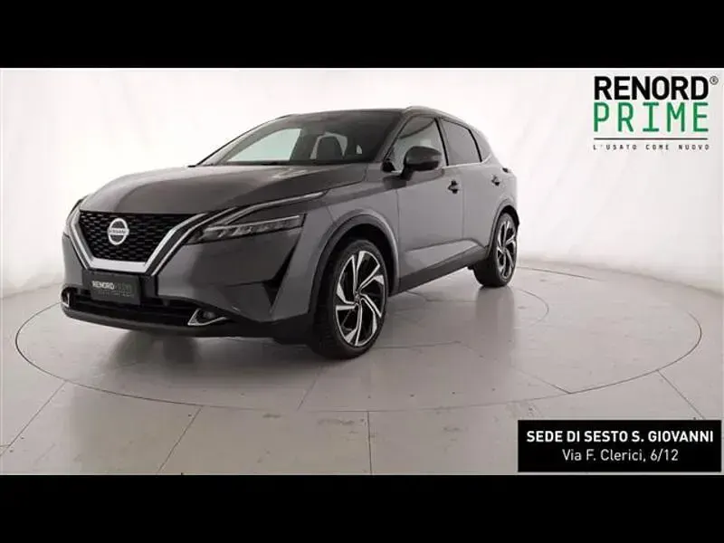Usata Nissan Qashqai Tekna+ 158 CV (116 kW) 2022 Grigio scuro SUV