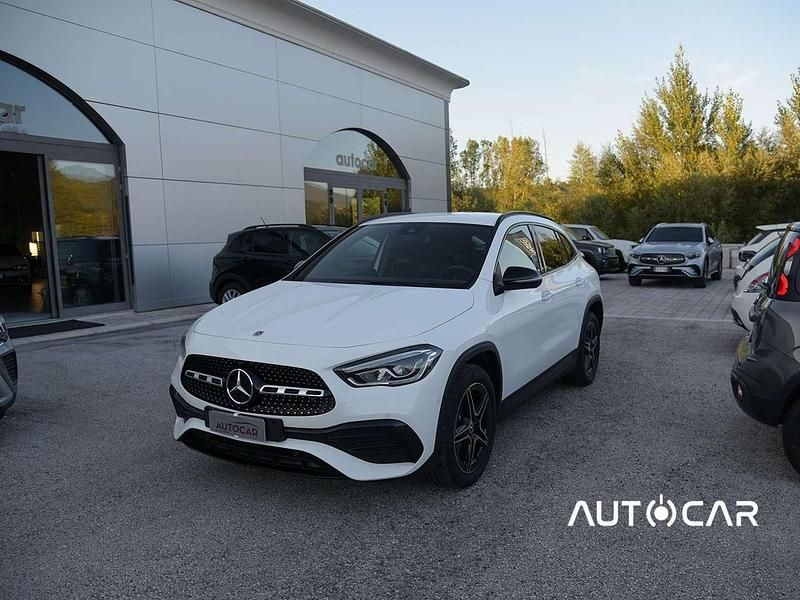 Usata Mercedes GLA250 Premium 160 CV (117 kW) 2023 Bianco SUV