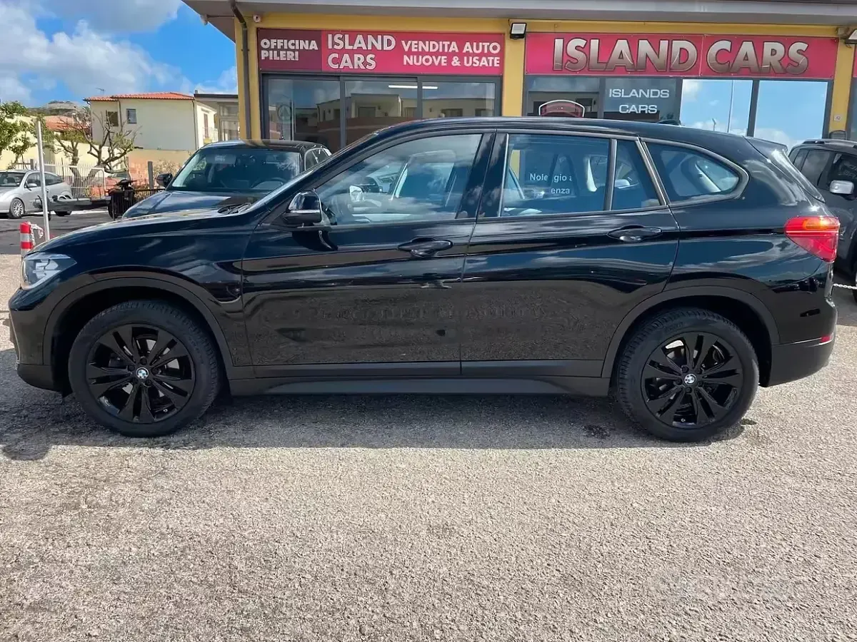 Gebraucht BMW X1 Advantage 150 PS (110 kW) 2018 Schwarz SUV