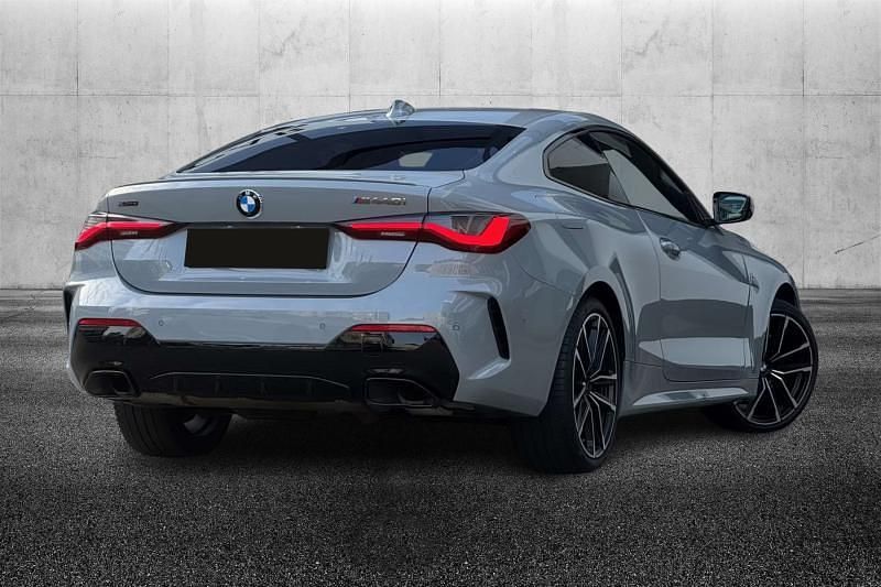 Usata BMW M440 M Sport 374 CV (275 kW) 2022 Grigio metallizzato Berlina