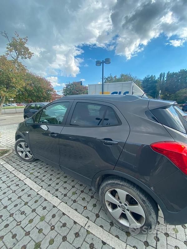 Usata Opel Mokka 136 CV (100 kW) 2015 Marrone SUV