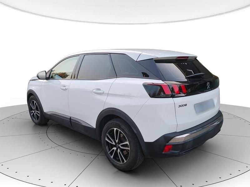 Usata Peugeot 3008 Business-Line 131 CV (96 kW) 2019 Bianco SUV