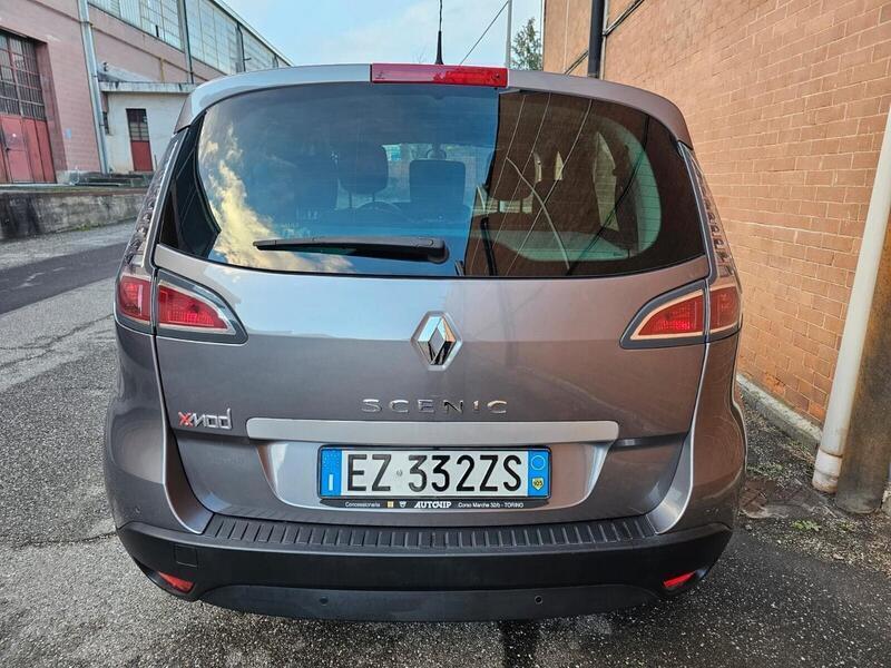Usato 2015 Renault Scénic III 1.6 LPG_Hybrid 110 CV (9.990 €)