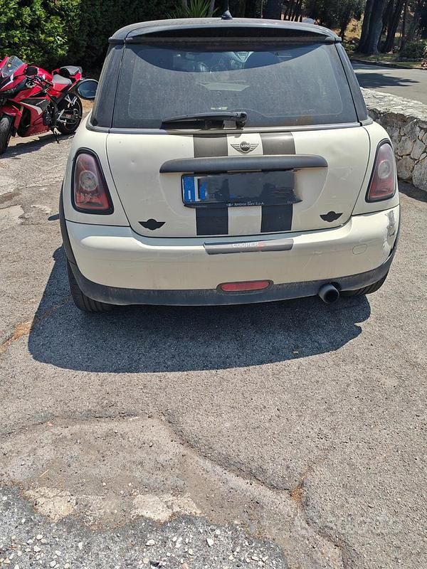 Usata Mini Cooper 120 CV (88 kW) 2007 Bianco Utilitaria