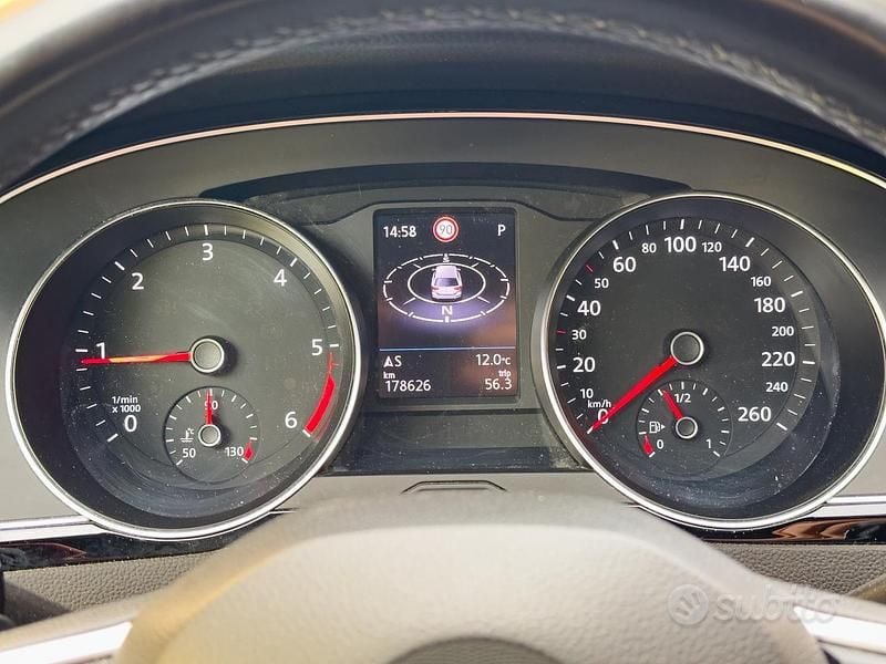Begagnad VW Passat Business 150 HK (110 kW) 2021 Svart Kombi