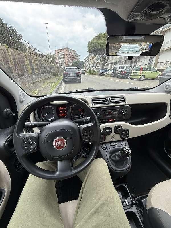 Usata Fiat Panda 69 CV (50 kW) 2015 Rosso Utilitaria