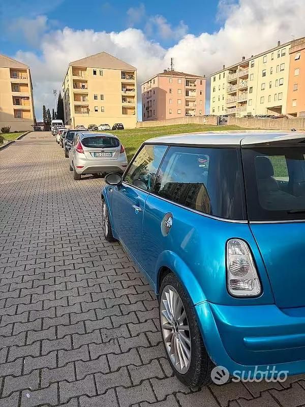 Usata Mini Cooper 116 CV (85 kW) 2004 Blu/azzurro Utilitaria