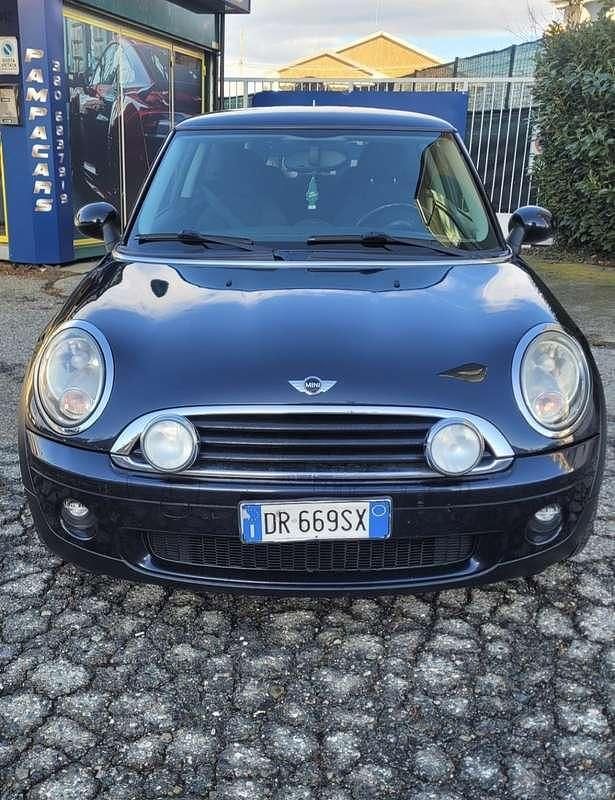 Begagnad Mini ONE 80 HK (58 kW) 2010 Blå Halvkombi