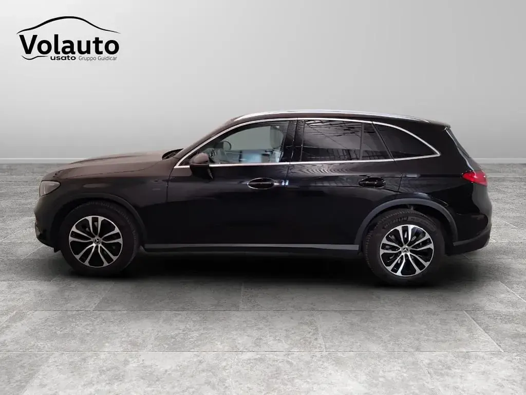 Usata Mercedes GLC220 Advanced Plus 197 CV (144 kW) 2023 Nero metallizzato SUV