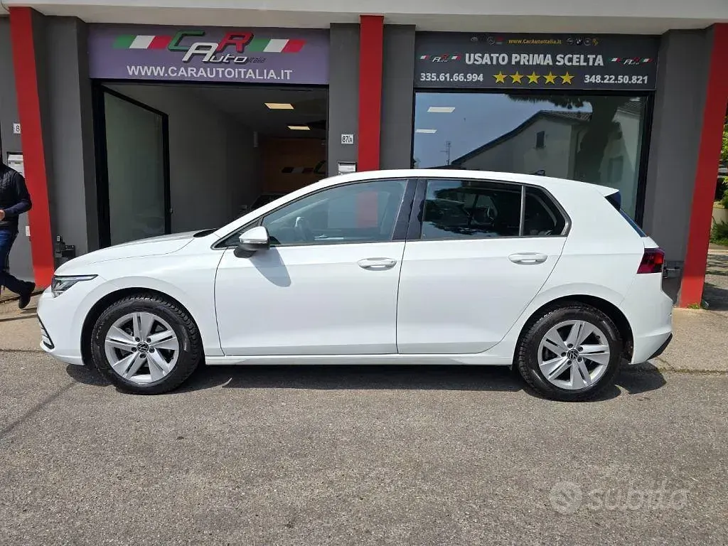 Usata VW Golf VIII 150 CV (110 kW) 2022 Bianco Berlina