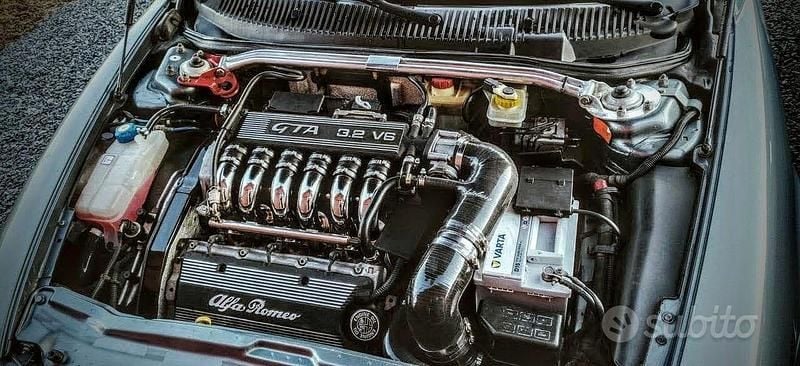 Usata Alfa Romeo 156 GTA 250 CV (183 kW) 2004 Grigio Berlina