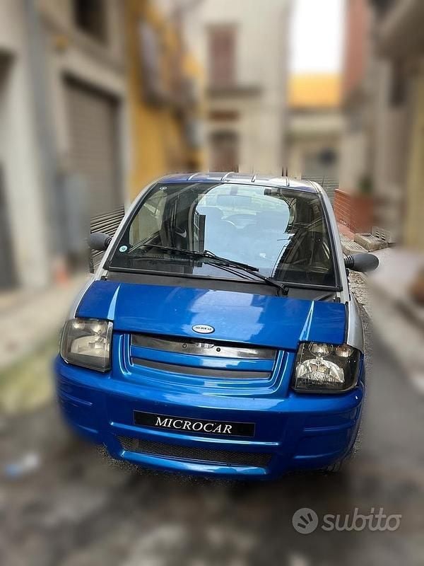Usata Microcar MC1 2006 Blu Berlina