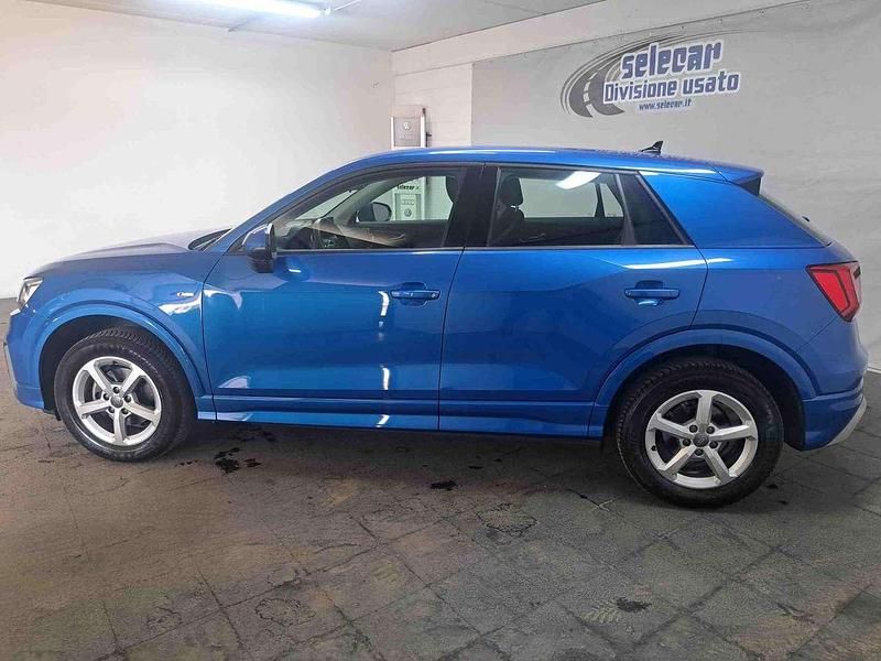 Usata Audi Q2 Admired 116 CV (85 kW) 2019 Blu/azzurro SUV