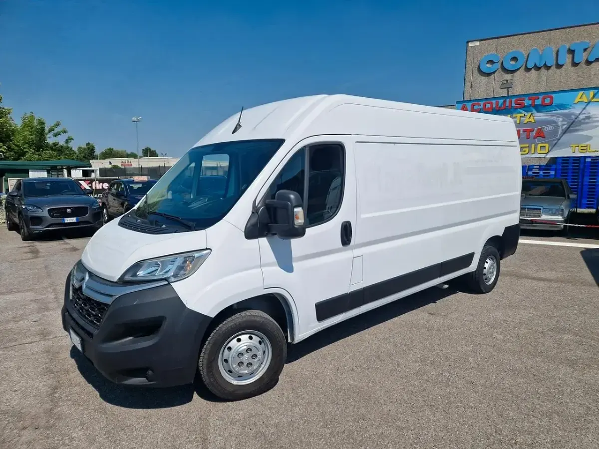 Usata Citroën Jumper 140 CV (102 kW) 2022 Bianco Monovolume