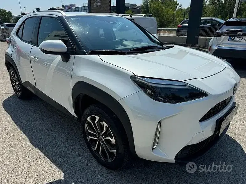Usata Toyota Yaris Cross Trend 116 CV (85 kW) 2022 Other SUV