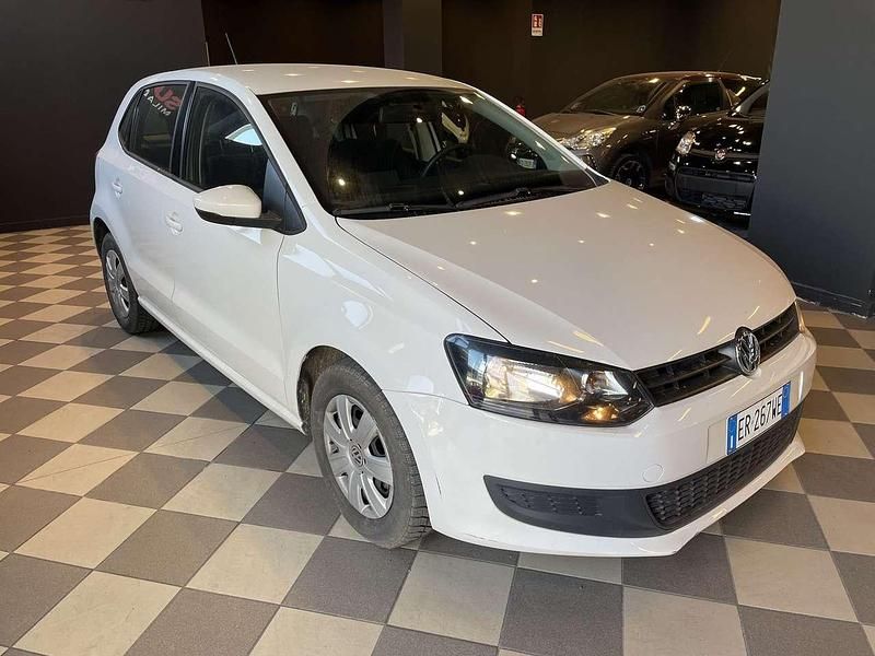 Usata VW Polo Comfortline 75 CV (55 kW) 2013 Bianco Utilitaria
