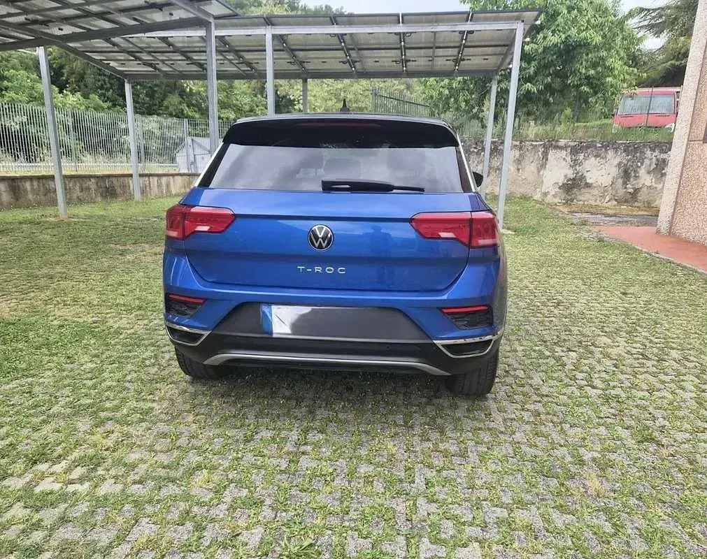 Usata VW T-Roc Style 110 CV (80 kW) 2021 Blu SUV