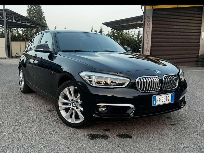 Usata BMW 118 150 CV (110 kW) 2017 Nero Utilitaria