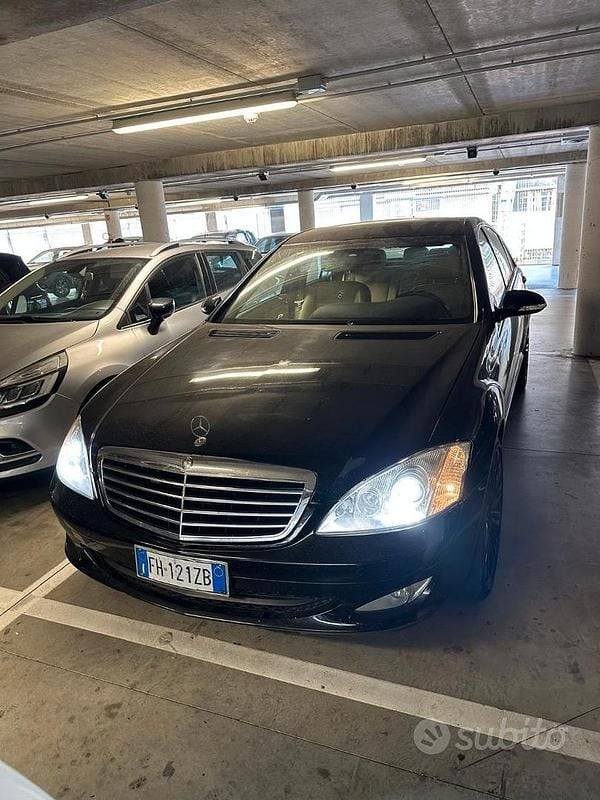 Usata Mercedes S320 235 CV (172 kW) 2008 Nero Berlina