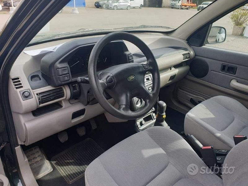 Usata Land Rover Freelander 117 CV (86 kW) 2002 Verde SUV