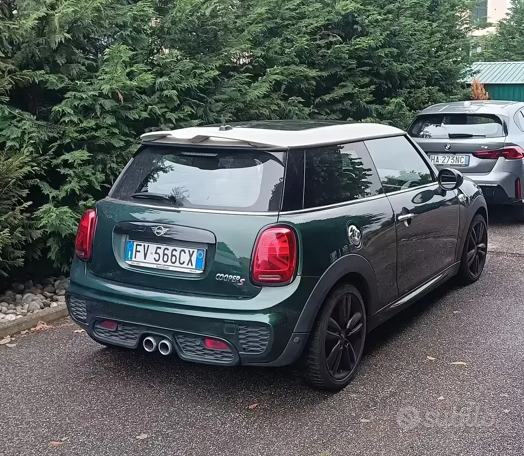 Begagnad Mini Cooper S 192 HK (141 kW) 2019 Halvkombi