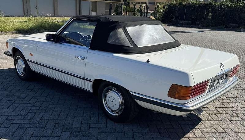 Käytetty Mercedes SL280 185 HP (136 kW) 1977 Other Avoauto