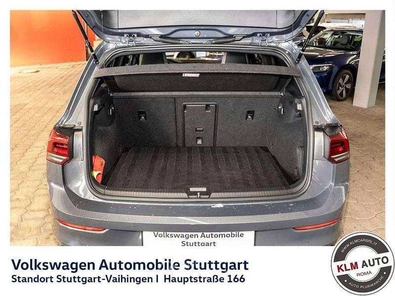 Usata VW Golf VIII R-line 131 CV (96 kW) 2022 Grigio scuro Berlina