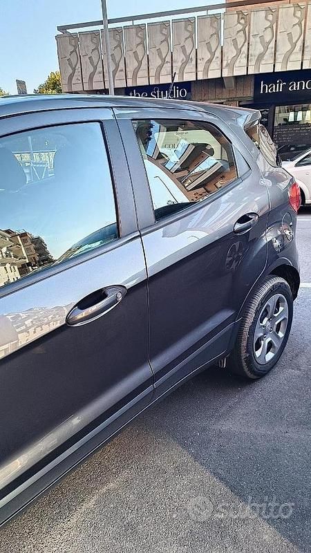 Usata Ford Ecosport Business Edition 100 CV (73 kW) 2020 Grigio SUV