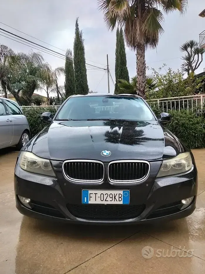Käytetty BMW 320 143 HP (105 kW) 2008 Musta Sedan