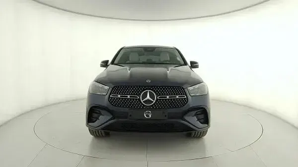Nuova Mercedes GLE450 367 CV (269 kW) 2026 Blu sodalite SUV