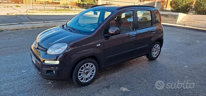 Usata Fiat Panda 75 CV (55 kW) 2012 Marrone Utilitaria
