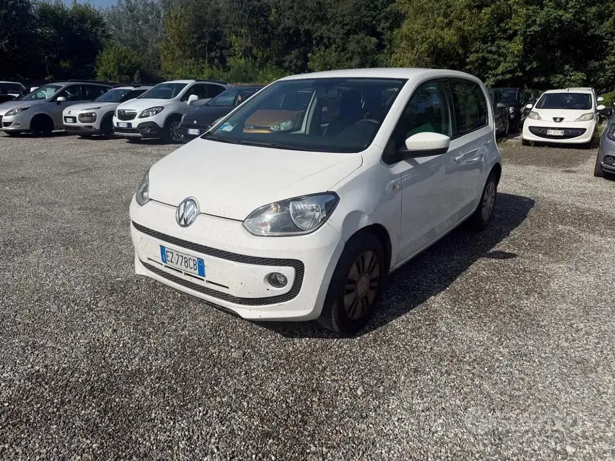 Usata VW up! CLUB 60 CV (44 kW) 2015 Bianco Utilitaria