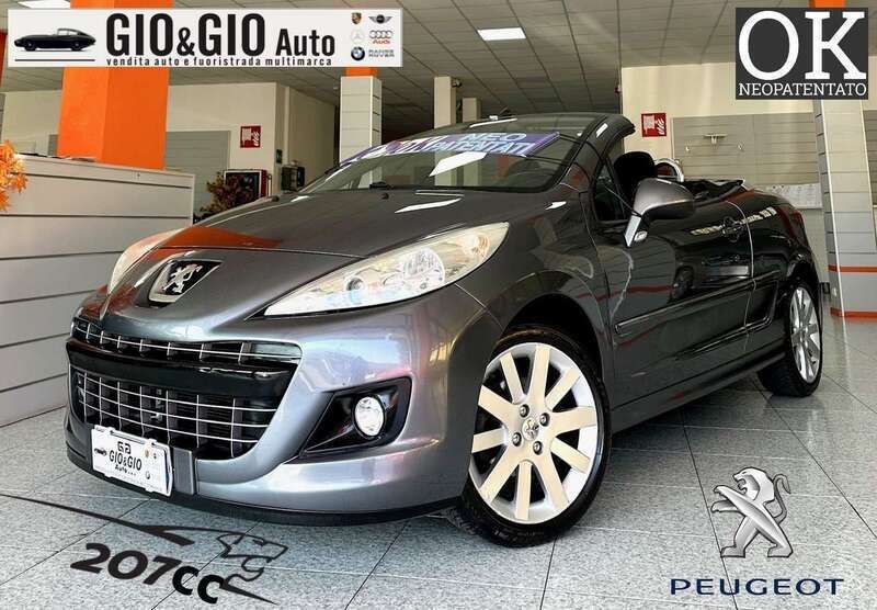 Usata Peugeot 207 CC Allure 111 CV (81 kW) 2012 Grigio Cabrio