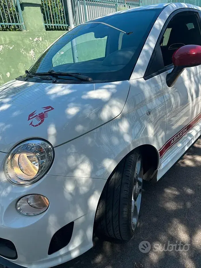 Usata Abarth 500 135 CV (99 kW) 2015 Bianco Utilitaria