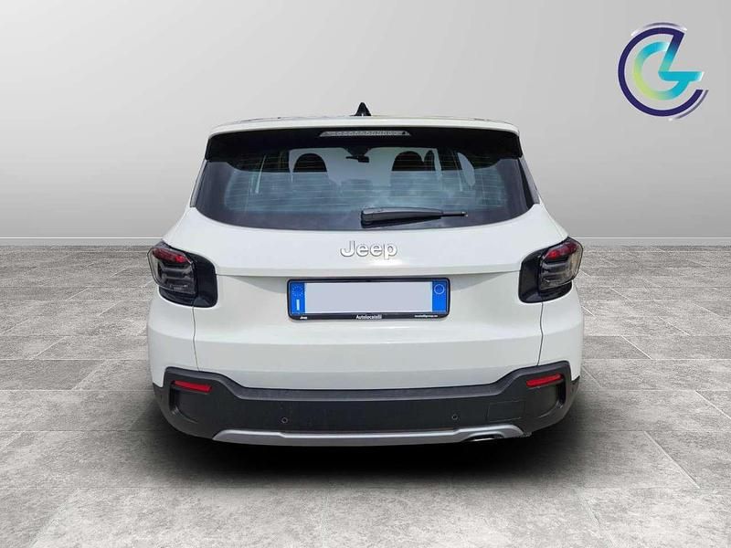 Usata Jeep Avenger Altitude 101 CV (74 kW) 2024 Bianco SUV
