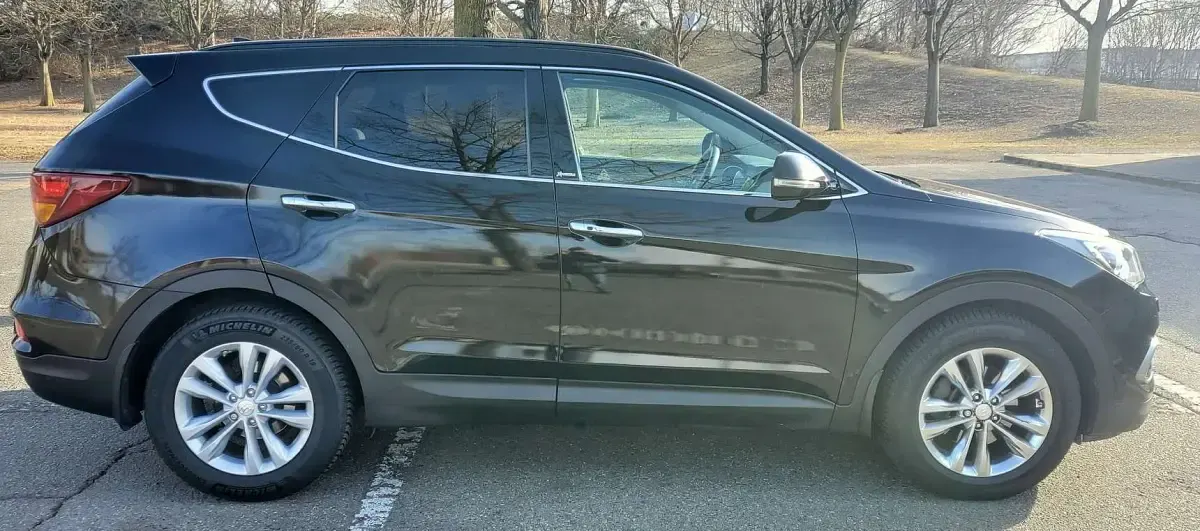 Usata Hyundai Santa Fe Xpossible 200 CV (147 kW) 2016 Nero SUV