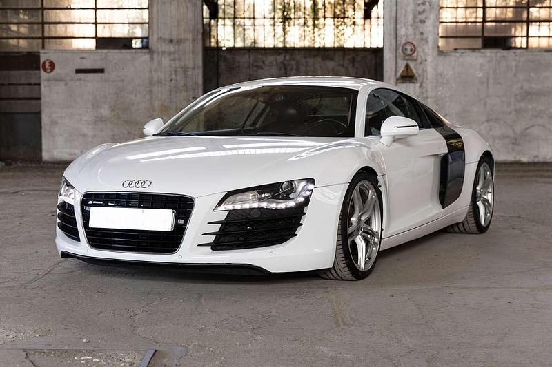 Usata Audi R8 Coupé Ambiente 420 CV (308 kW) 2007 Ibis white Coupé