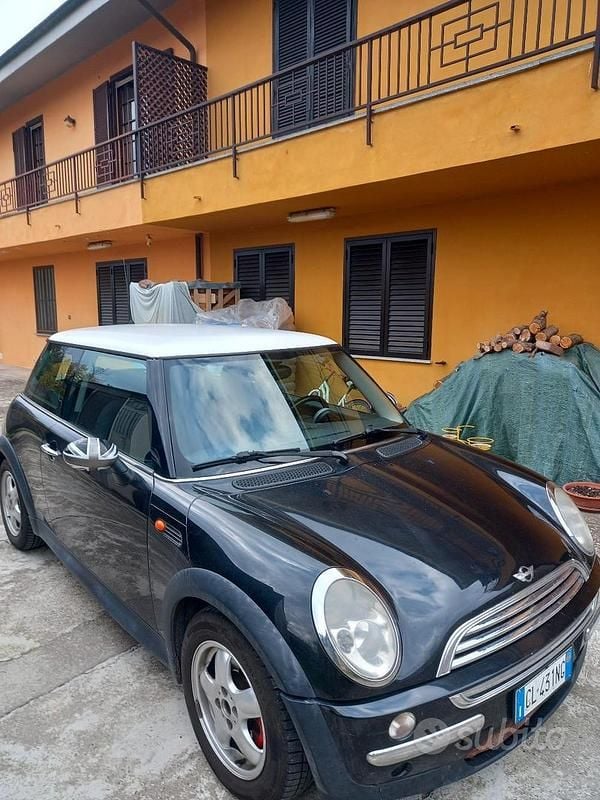 Usata Mini ONE 2001 Nero Utilitaria