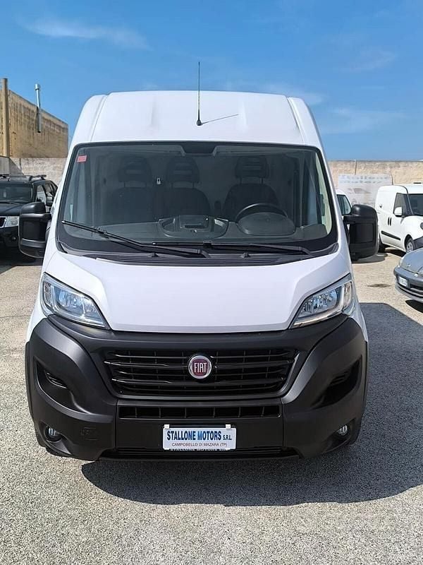 Usata Fiat Ducato 33 150 CV (110 kW) 2019 Bianco Furgone