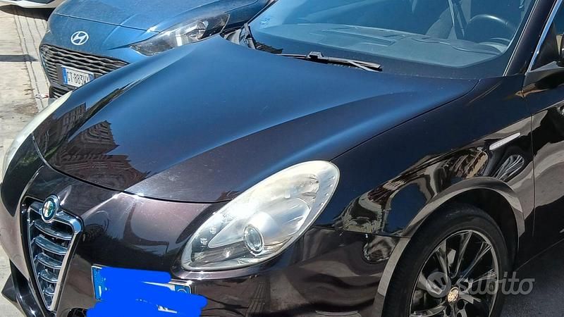 Usata Alfa Romeo Giulietta 170 CV (125 kW) 2012 Nero Utilitaria