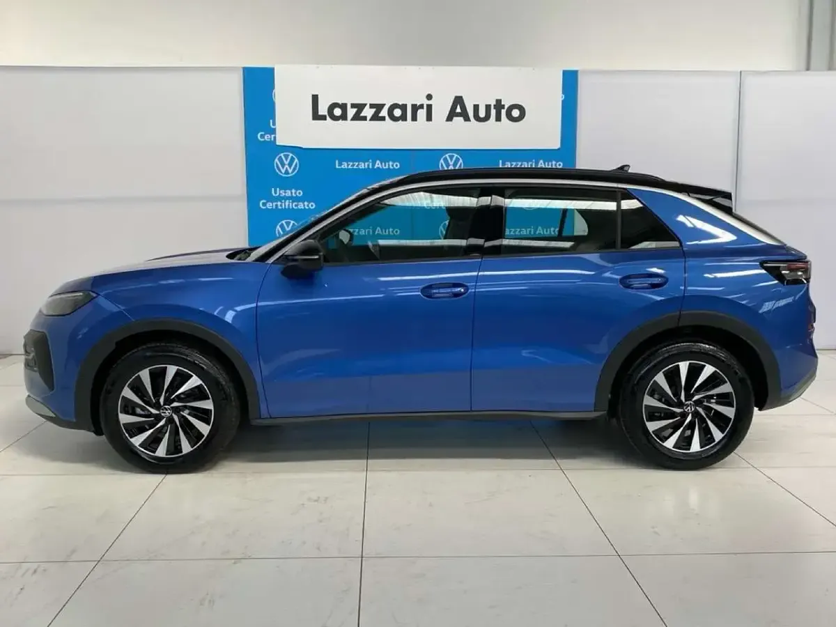 Nuova VW T-Roc Style 116 CV (85 kW) 2026 Blu/azzurro SUV