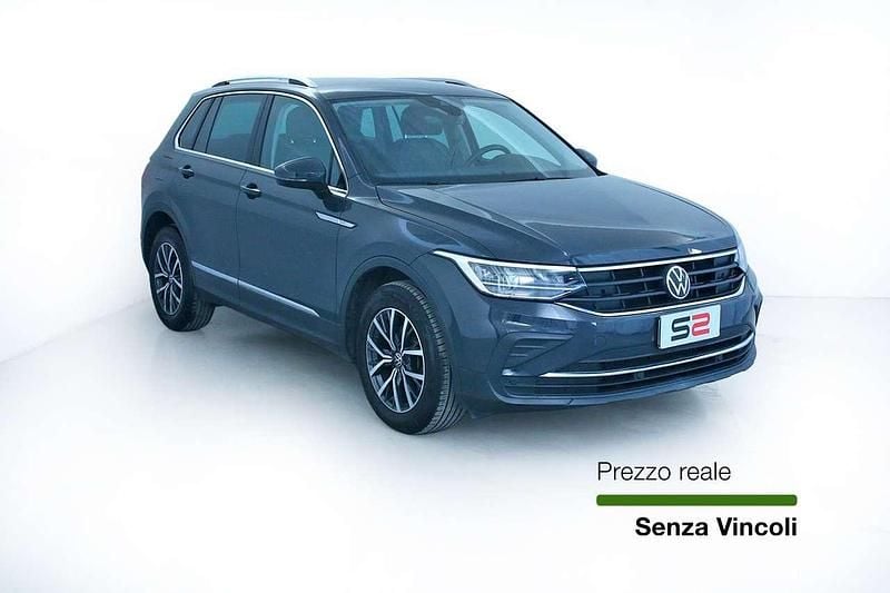 Usata VW Tiguan Life 122 CV (89 kW) 2022 Grigio SUV
