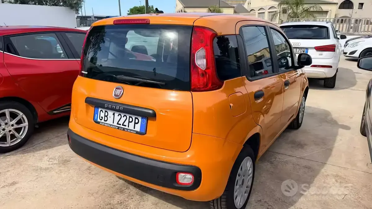 Usata Fiat Panda Pop 69 CV (50 kW) 2020 Arancione Utilitaria