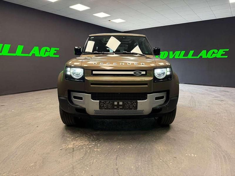 Usata Land Rover Defender S 200 CV (147 kW) 2025 Marrone SUV